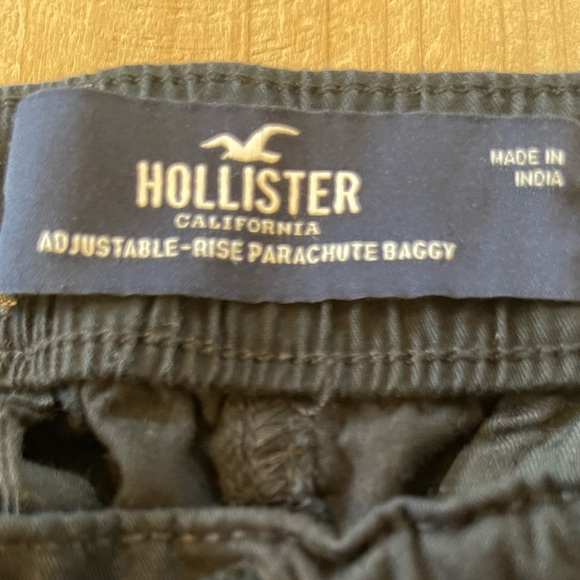 Hollister Black Adjustable Parachute Pants in Womens Size Small - Picture 3 of 4